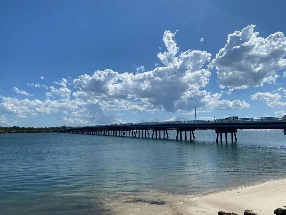 Bribie Get Away Apartment Bongaree